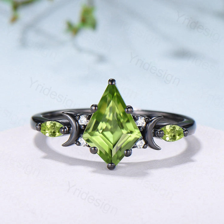 Vintage Kite Cut Peridot Engagement Ring Set Black Gold Unique Moon Star August Birthstone Wedding Ring Set Gothic Promise Anniversary Ring - PENFINE