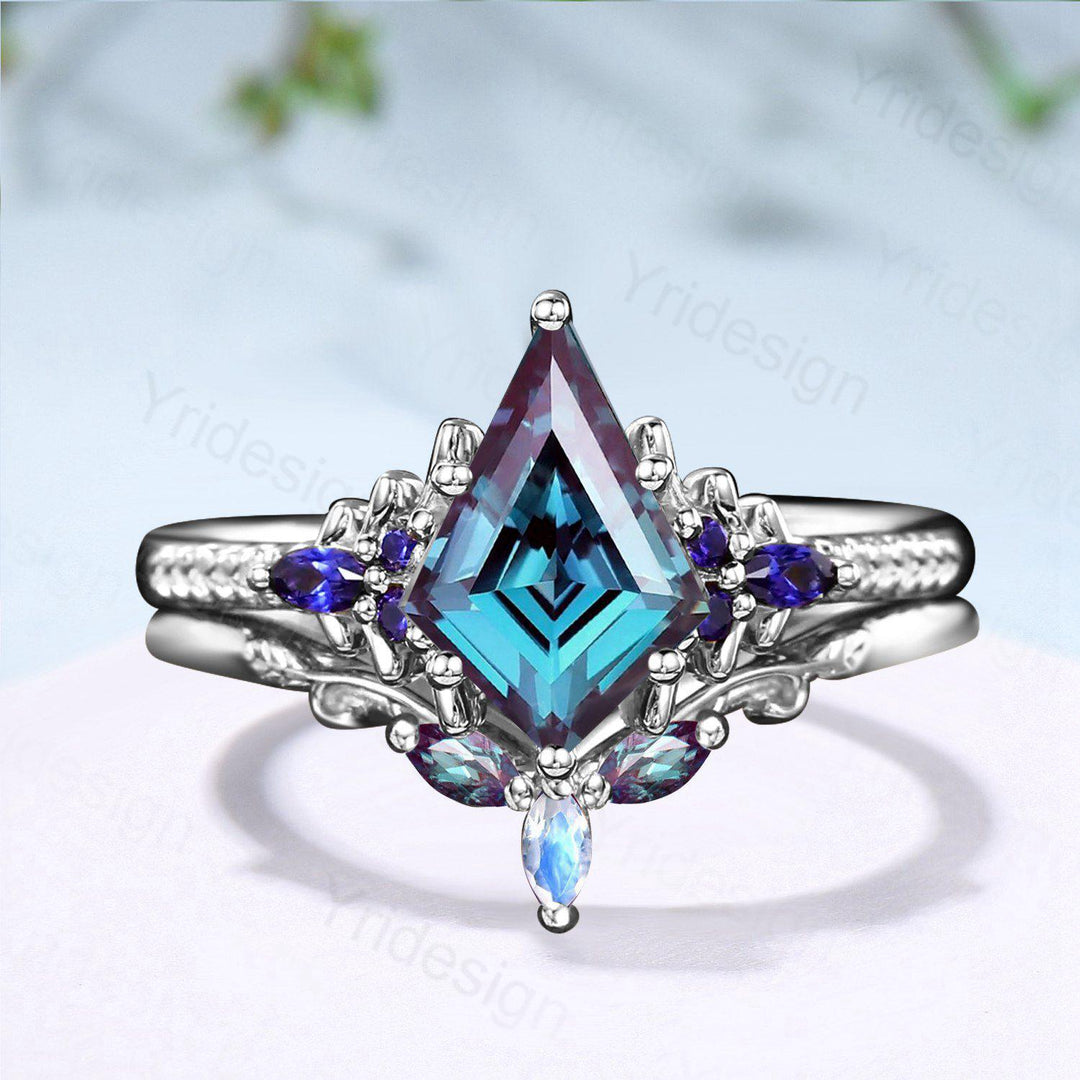 Unique Kite Cut Alexandrite Engagement Ring Set Sapphire Moonstone Wedding Set Vintage June Birthstone Stacking Band Bridal Set for Women - PENFINE