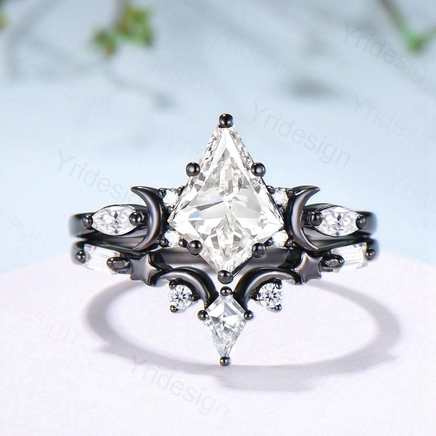 Vintage 14K Black Gold Kite Cut Diamond Engagement Ring Set Lab Grown Diamond Wedding Ring IGI Certificate Moons and Star Diamond Ring Set - PENFINE