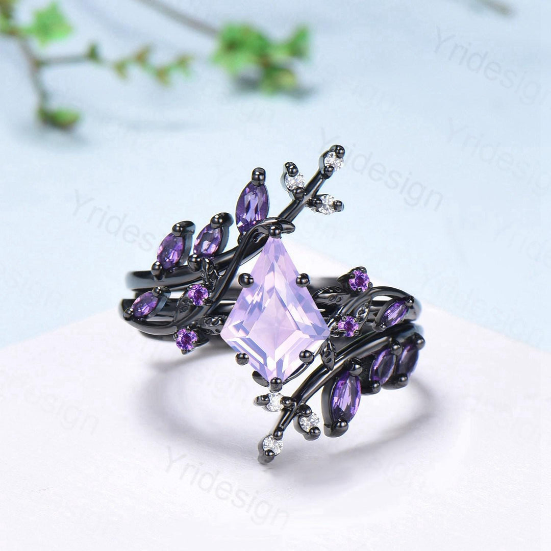 Unique Cage Leafy Lavender Amethyst Wedding Ring Set Nature Inspired Kite Cut Amethyst Engagement Ring Set Black Gold Knight 2Pcs Bridal Set - PENFINE