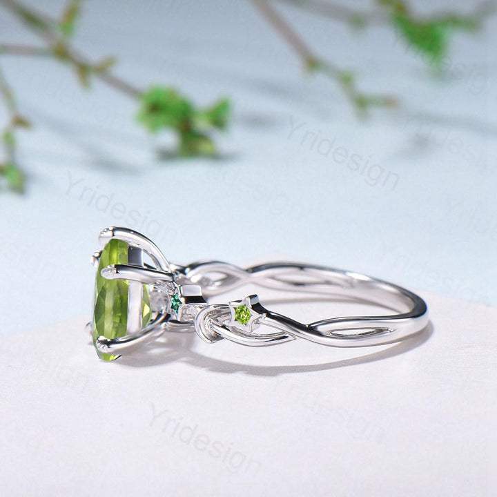 Vintage Peridot Engagement Ring Pear Shaped 14K White Gold Moon Star Emerald Wedding Ring August Birthstone Anniversary Promise Ring Gift - PENFINE