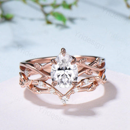 Vintage Pear Shaped Diamond Engagement Ring Set Unique 18K Rose Gold Moissanite Wedding Ring Set Nature Inspired Leafy Vine Anniversary Ring - PENFINE