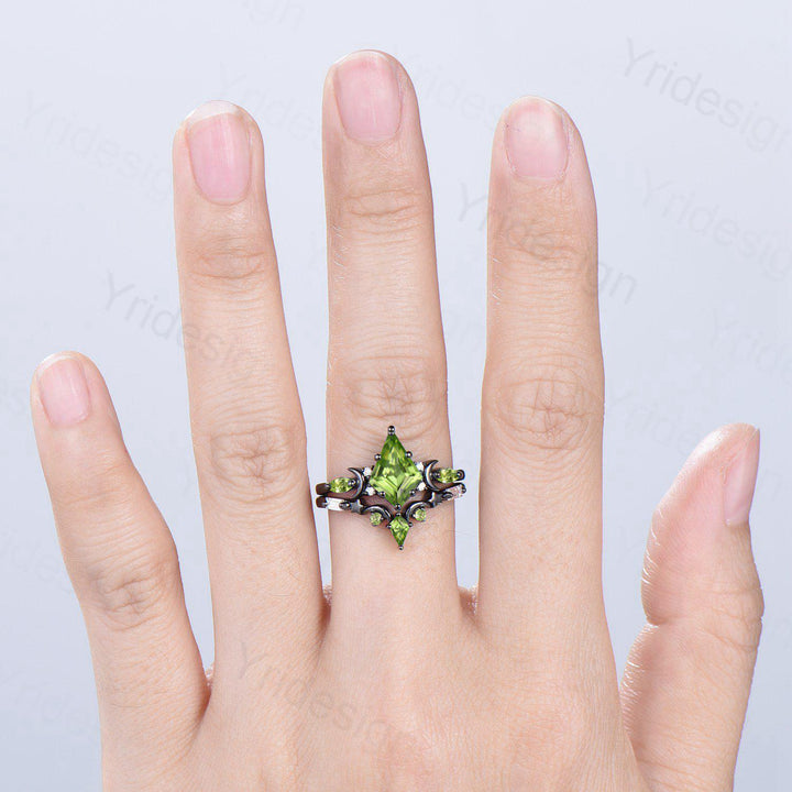 Vintage Kite Cut Peridot Engagement Ring Set Black Gold Unique Moon Star August Birthstone Wedding Ring Set Gothic Promise Anniversary Ring - PENFINE