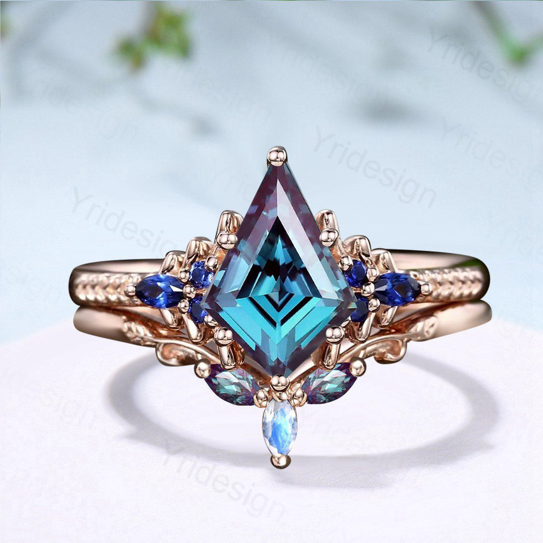 Unique Kite Cut Alexandrite Engagement Ring Set Sapphire Moonstone Wedding Set Vintage June Birthstone Stacking Band Bridal Set for Women - PENFINE