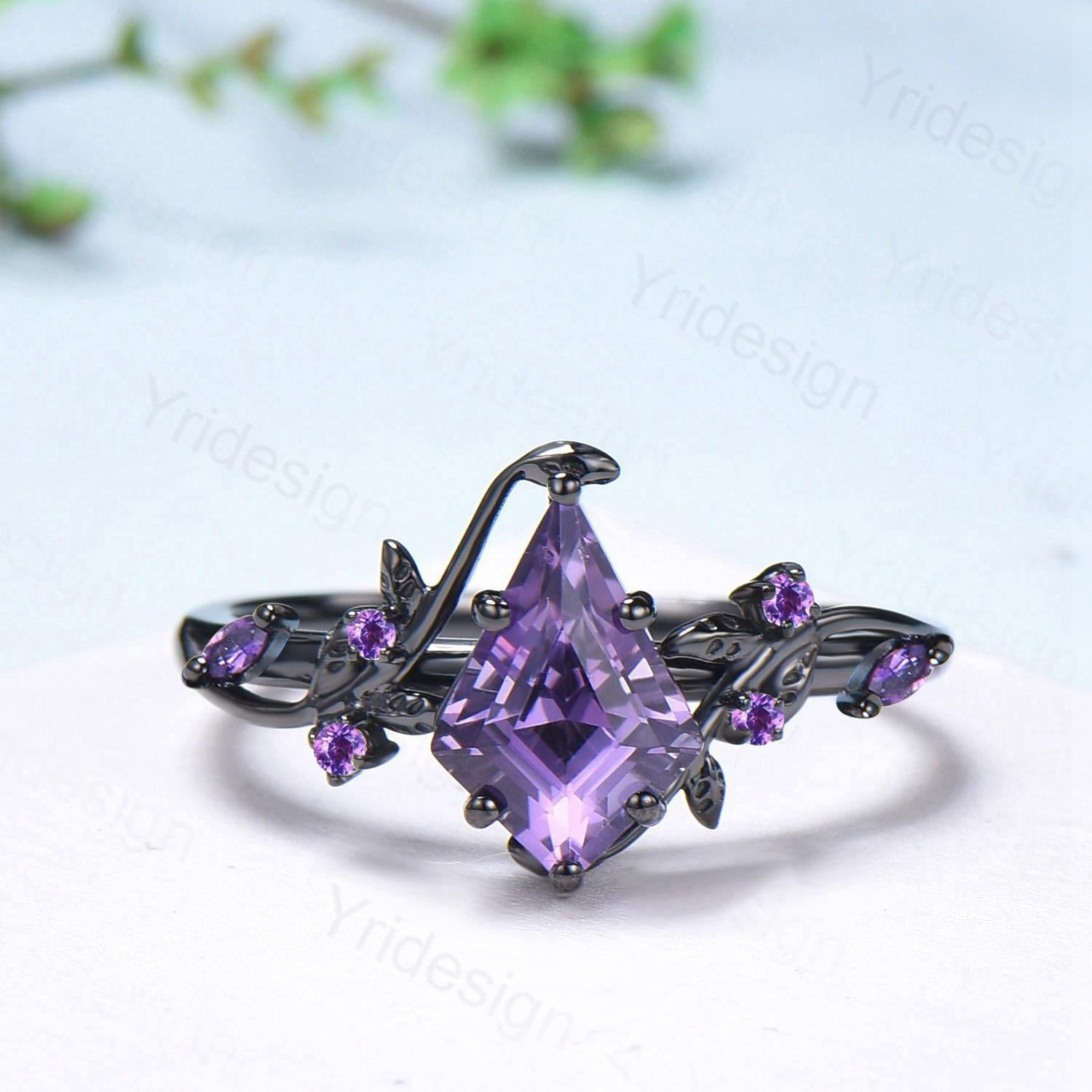 Unique Cage Leafy Amethyst Wedding Ring Set Nature Inspired Kite Cut Amethyst Engagement Ring Black Gold Knight Purple Gemstone Bridal Set - PENFINE
