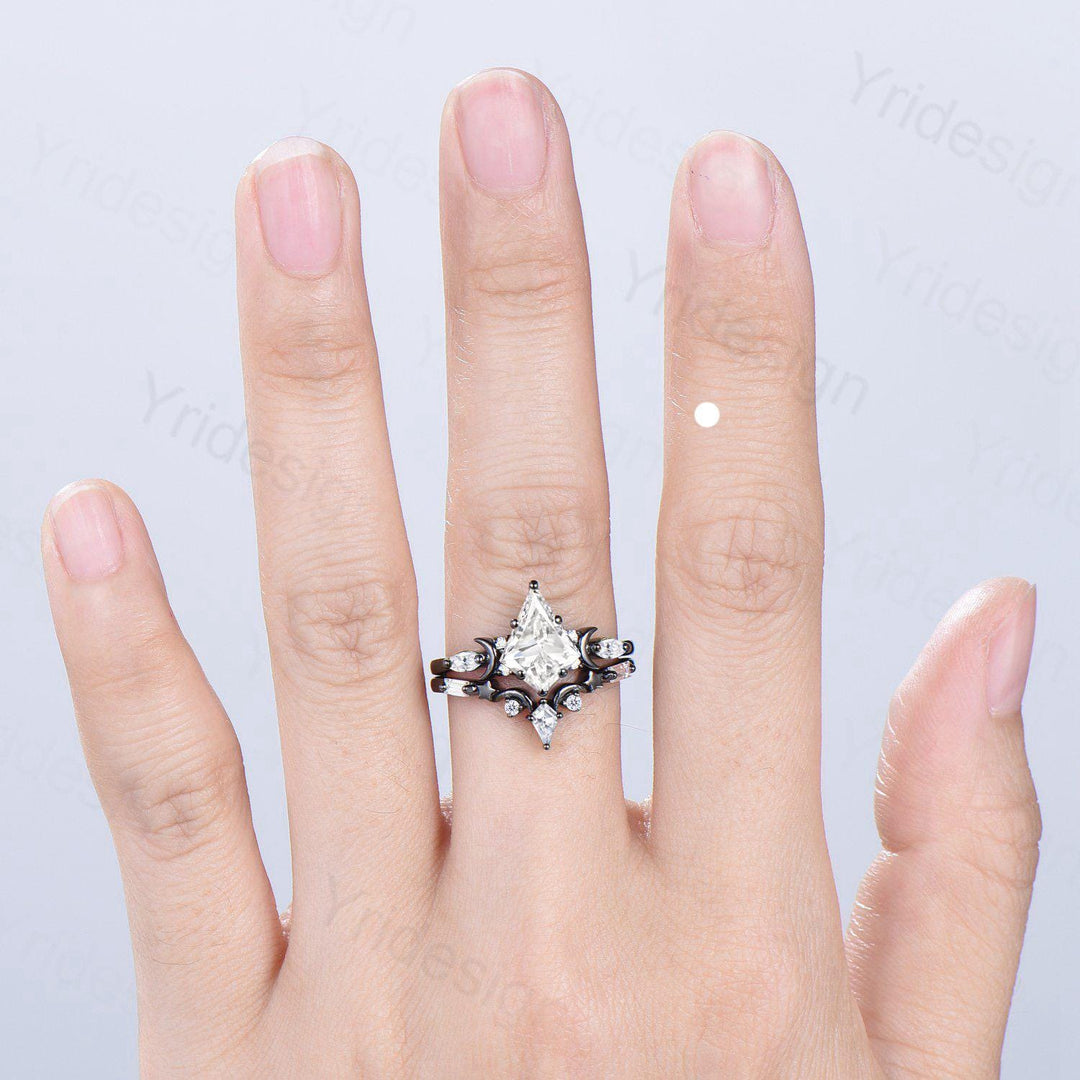Vintage 14K Black Gold Kite Cut Diamond Engagement Ring Set Lab Grown Diamond Wedding Ring IGI Certificate Moons and Star Diamond Ring Set - PENFINE