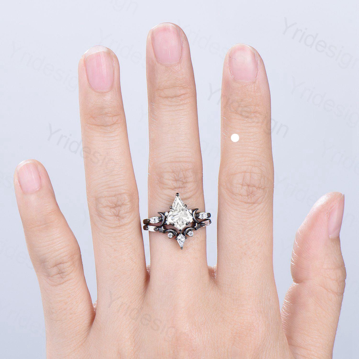 Vintage 14K Black Gold Kite Cut Diamond Engagement Ring Set Lab Grown Diamond Wedding Ring IGI Certificate Moons and Star Diamond Ring Set - PENFINE