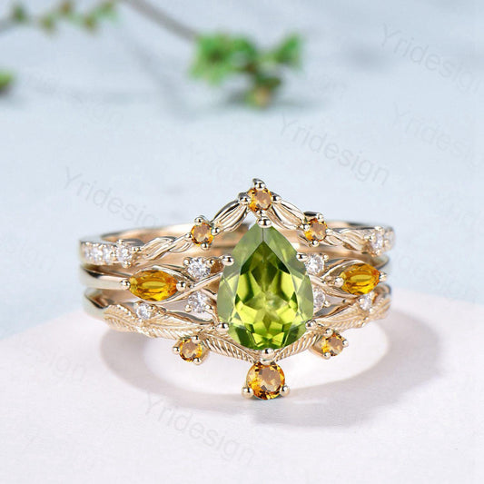 Vintage Peridot engagement ring set August birthstone wedding ring set Unique Citrine Bridal set Curved Anniversary Promise ring gifts women - PENFINE