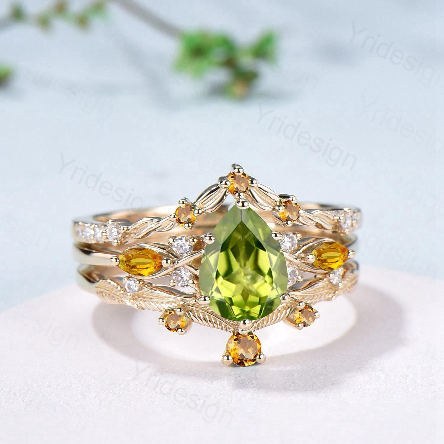 Vintage Peridot engagement ring set August birthstone wedding ring set Unique Citrine Bridal set Curved Anniversary Promise ring gifts women - PENFINE