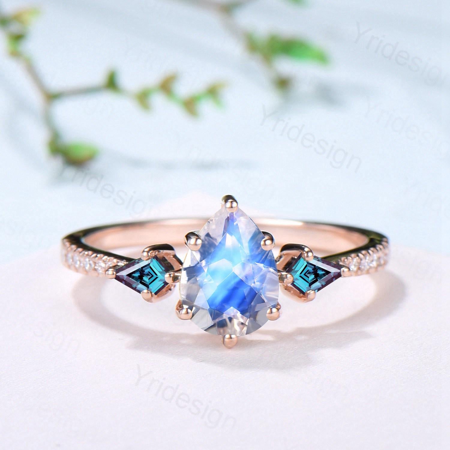 1.25 CT Pear Shaped Natural Moonstone Engagement Ring Set Kite Alexandrite Opal Wedding Set Unique 3Pcs Rose Gold June Birthstone Bridal Set - PENFINE