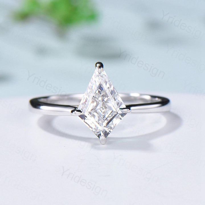 Vintage Kite Cut Diamond Engagement Ring Set Minimalist Lab Grown Diamond Wedding Ring IGI Certificate Simple Solitaire CVD Diamond Ring Set - PENFINE