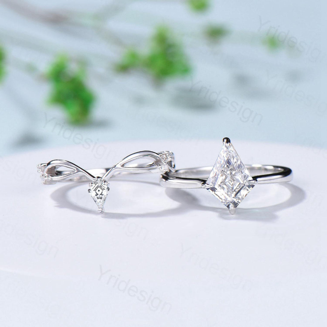 Vintage Kite Cut Diamond Engagement Ring Set Minimalist Lab Grown Diamond Wedding Ring IGI Certificate Simple Solitaire CVD Diamond Ring Set - PENFINE
