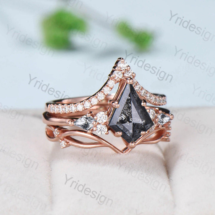 Vintage kite cut salt pepper diamond engagement ring set 14k rose gold six prong kite cut rutilated quartz ring unique bridal wedding set - PENFINE