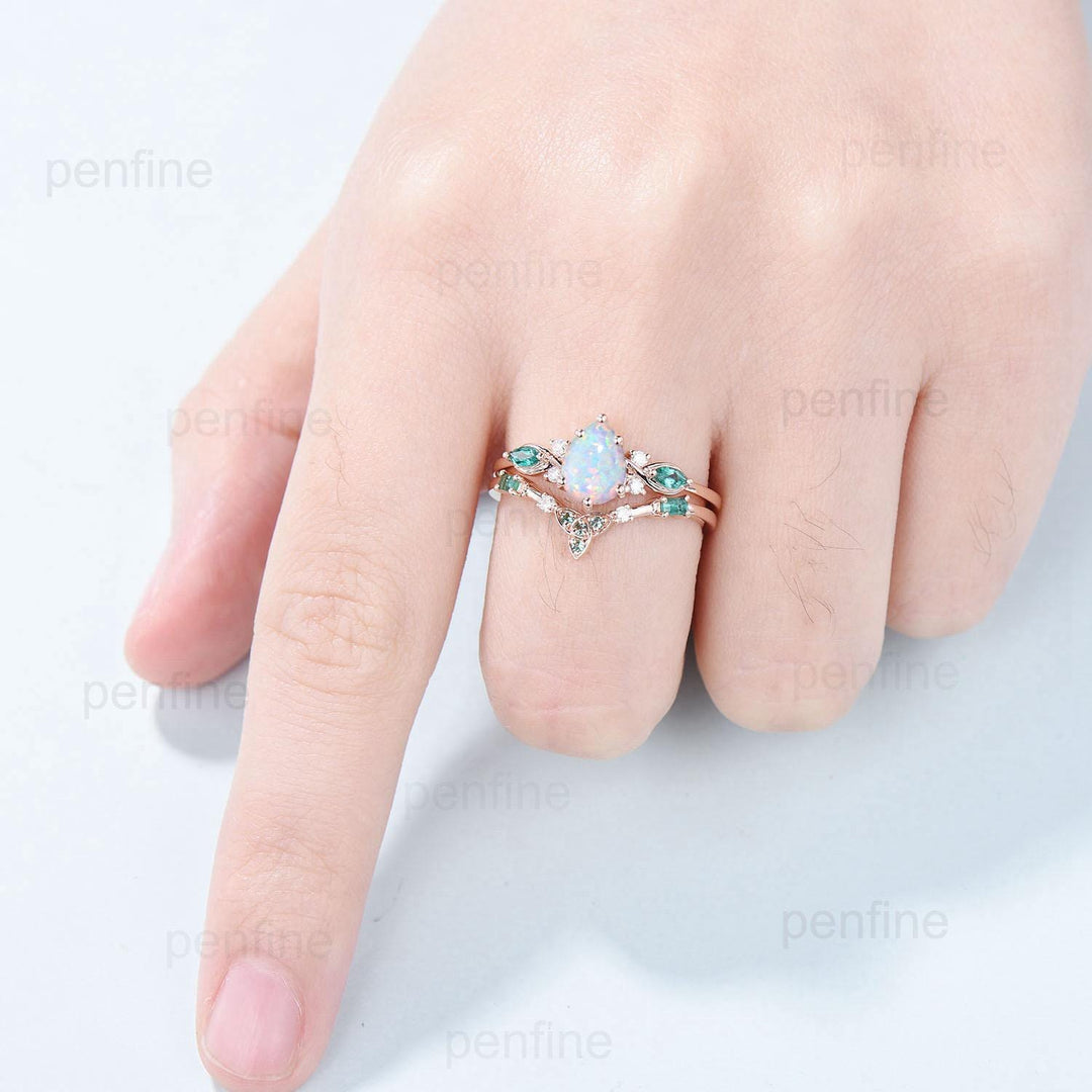 Vintage Pear Shaped Fire Opal Engagement Ring Set Rose Gold Opal Emerald Wedding Ring Set October Birthstone Six Prong Bridal Ring Set Women - PENFINE