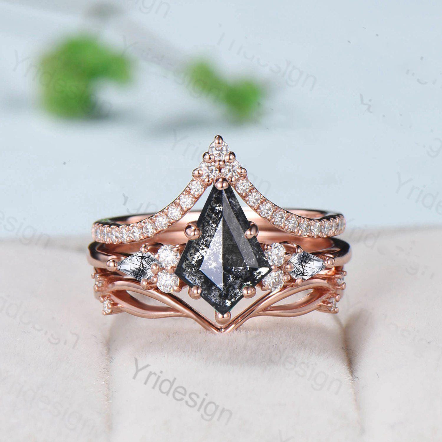 Vintage kite cut salt pepper diamond engagement ring set 14k rose gold six prong kite cut rutilated quartz ring unique bridal wedding set - PENFINE