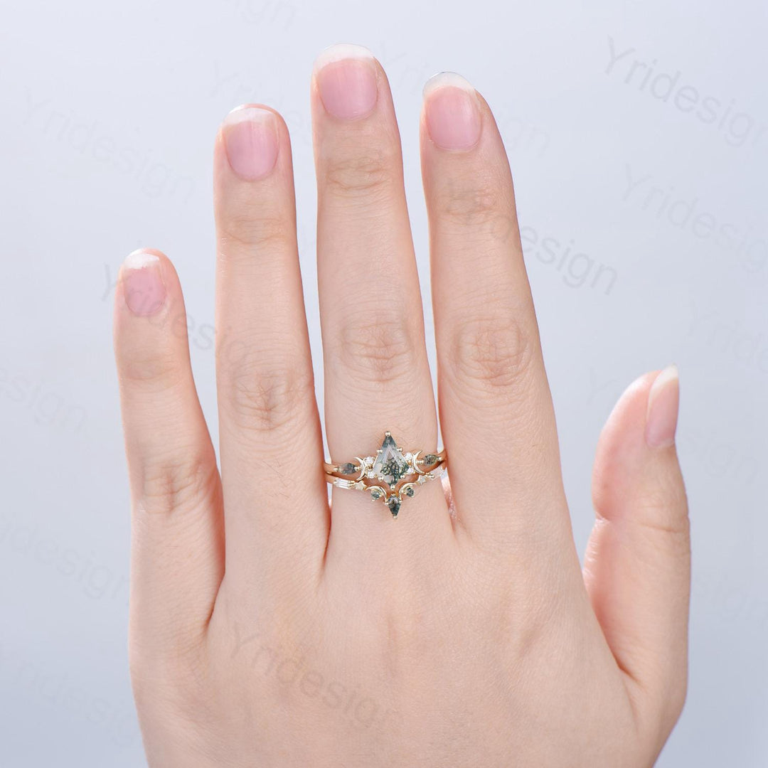 Yellow gold kite cut nature moss agate ring set Unique crescent moon star agate engagement ring Handmade anniversary gift Wedding bridal set - PENFINE