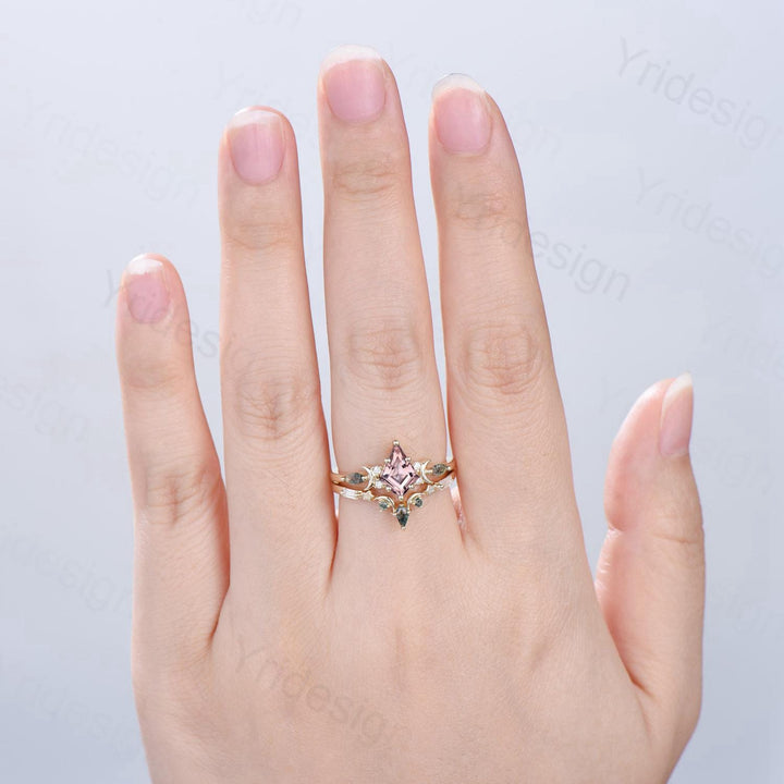 Vintage kite cut nature morganite engagement ring set Unique crescent moon star moss agate wedding set anniversary gift bridal set for women - PENFINE