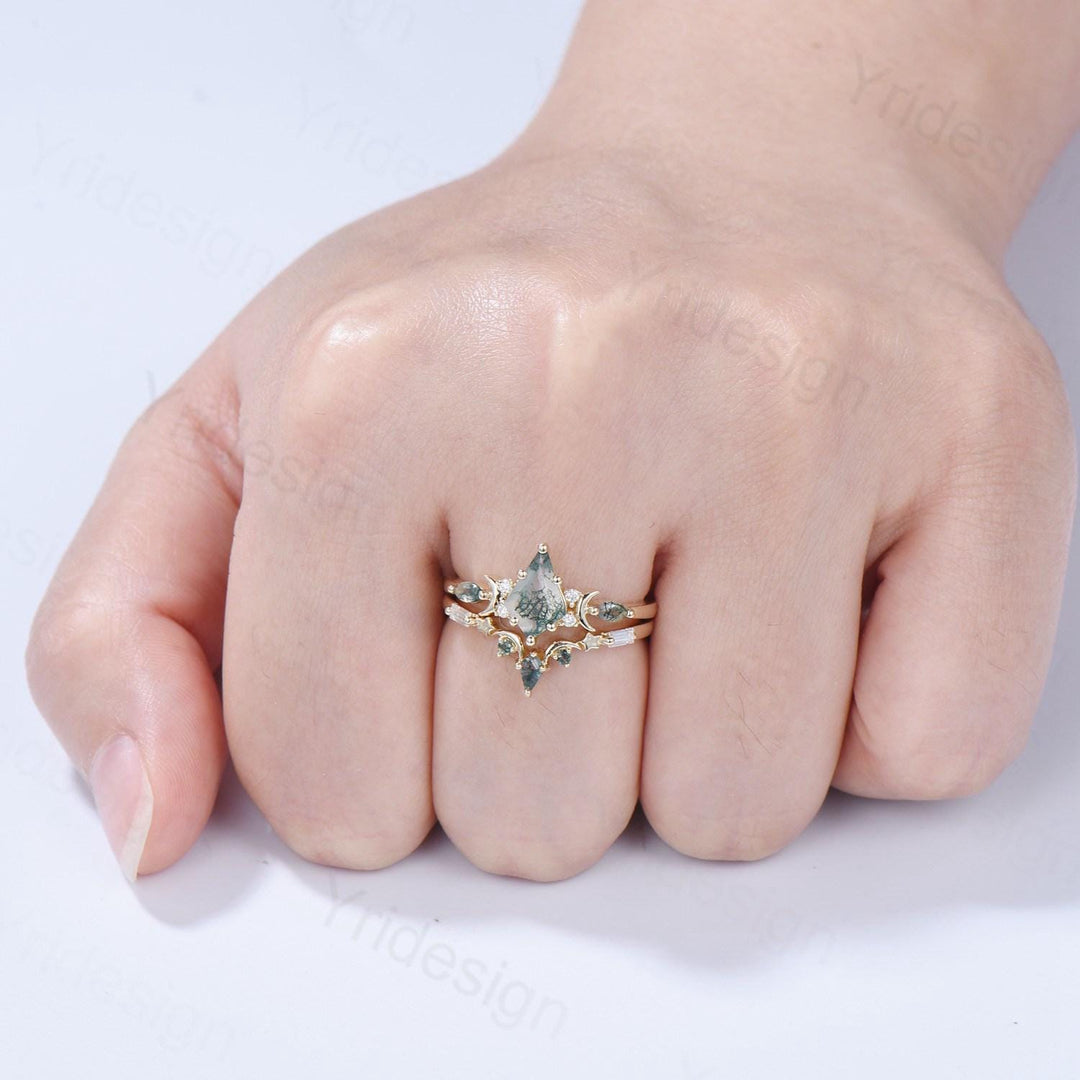 Yellow gold kite cut nature moss agate ring set Unique crescent moon star agate engagement ring Handmade anniversary gift Wedding bridal set - PENFINE