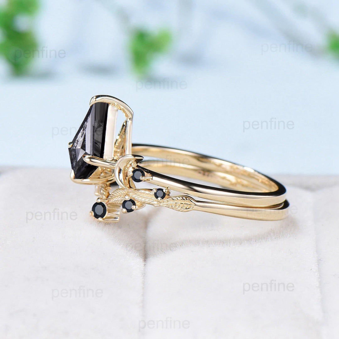 Three Stone kite Cut Salt and Pepper Diamond Engagement Ring Set Yellow Gold Black Spinel Moon Promise ring 2pcs Bridal Wedding Gift For Her - PENFINE