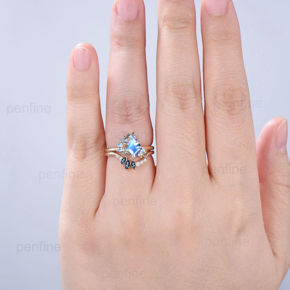 Vintage Kite Cut Moonstone Alexandrite Engagement Ring Set 14K Yellow Gold Unique June Birthstone Opal Wedding Set Cluster Bridal Set - PENFINE