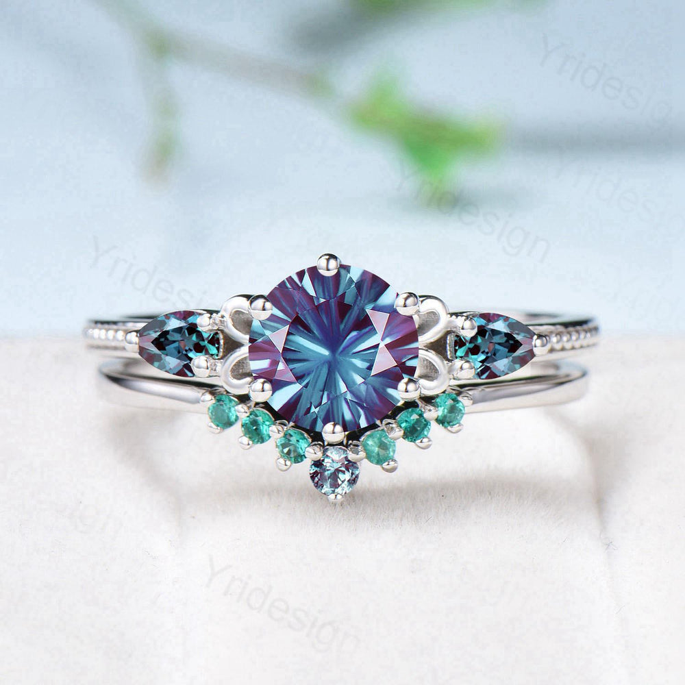 Vintage Fireworks Cut Alexandrite Engagement Ring Set Accent Pear Color Change Emerald Wedding Set Milgrain Elegant White Gold Bridal Set - PENFINE