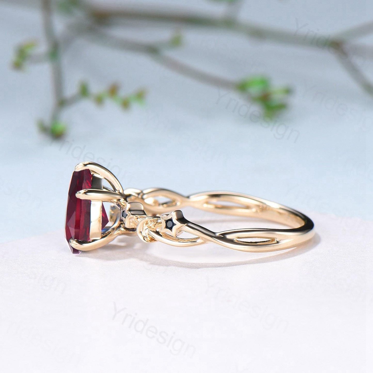 Vintage Pear Shaped Natural Garnet Engagement Ring Yellow Gold Moon Star Spinel Wedding Ring Jan Birthstone September Promise Ring For Women - PENFINE