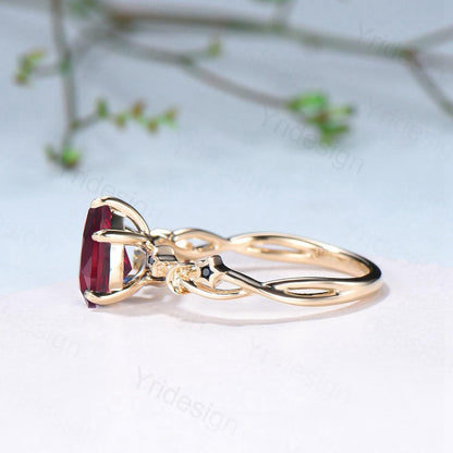 Vintage Pear Shaped Natural Garnet Engagement Ring Yellow Gold Moon Star Spinel Wedding Ring Jan Birthstone September Promise Ring For Women - PENFINE