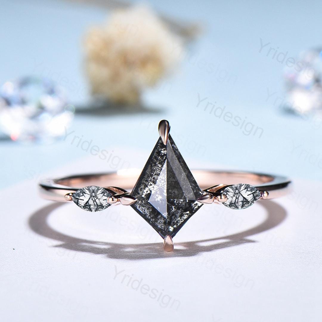 Simple Kite Cut Salt And Pepper Diamond Ring Minimalist Pepper Black Diamond Engagement Ring Vintage Rose Gold Rutilated Quartz Promise Ring - PENFINE