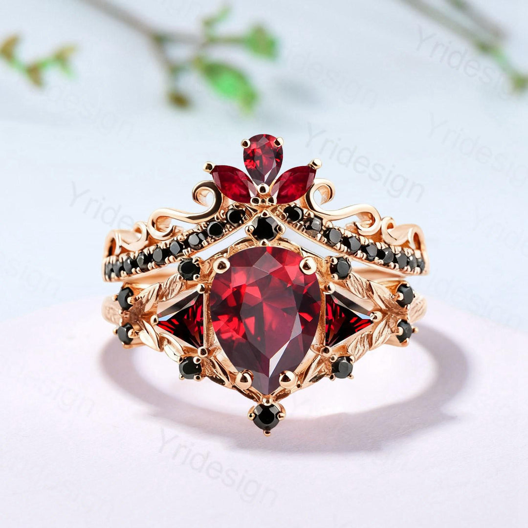 Vintage Pear Garnet Engagement Ring Set, 14k Rose Gold, Black Spinel - PENFINE