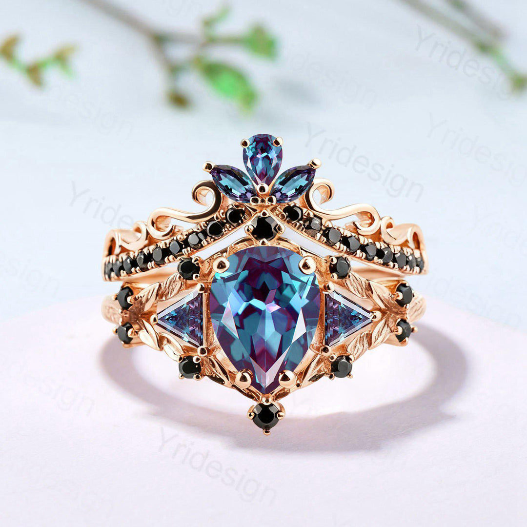 Vintage Pear Alexandrite Engagement Ring Set, 14k Rose Gold, Black Spinel Leaf Vine - PENFINE