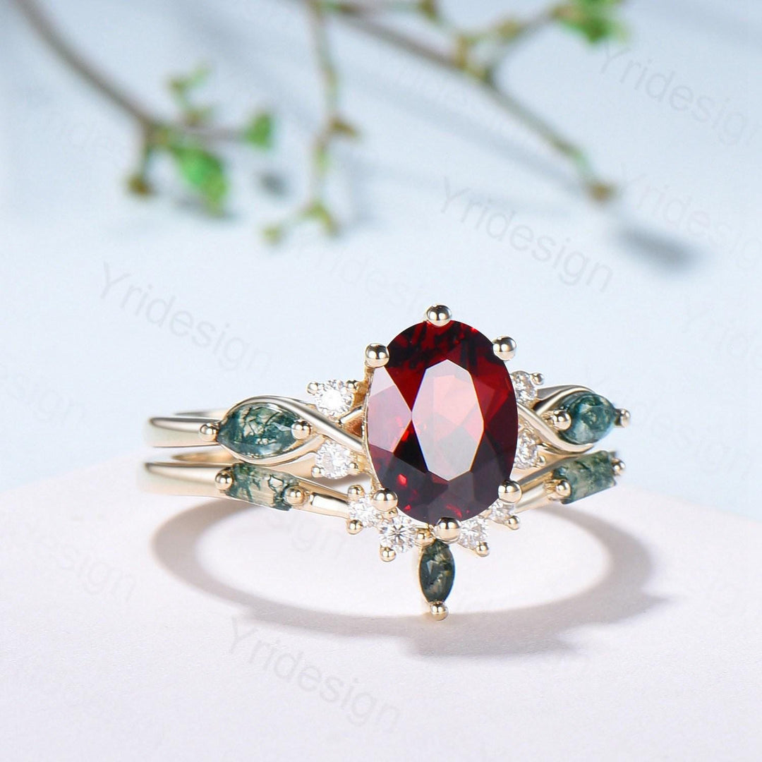Vintage Oval Garnet Engagement Ring Set, Accent Marquise Moss Agate Yellow Gold Bridal Ring - PENFINE