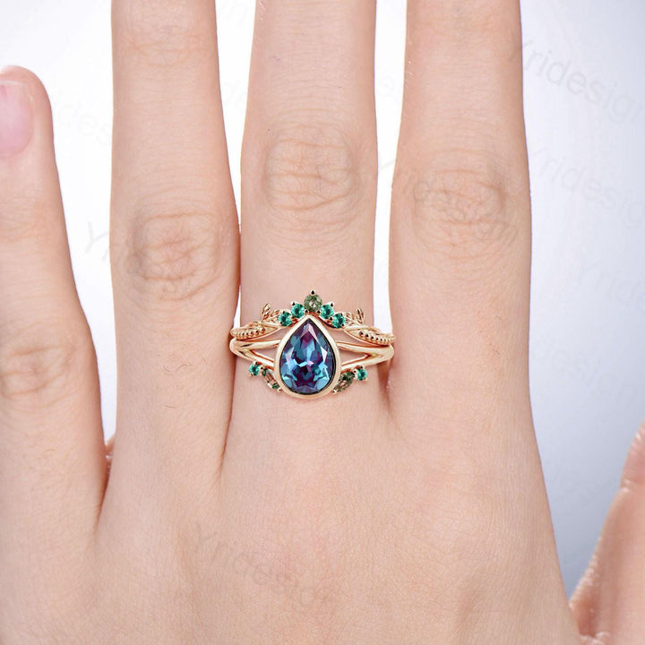 Split Shank Pear Shaped Alexandrite Engagement Ring Set, Bezel Set, Marquise Cut Moss Agate and Emerald Cluster Ring, Gold Leaf Wedding Set - PENFINE