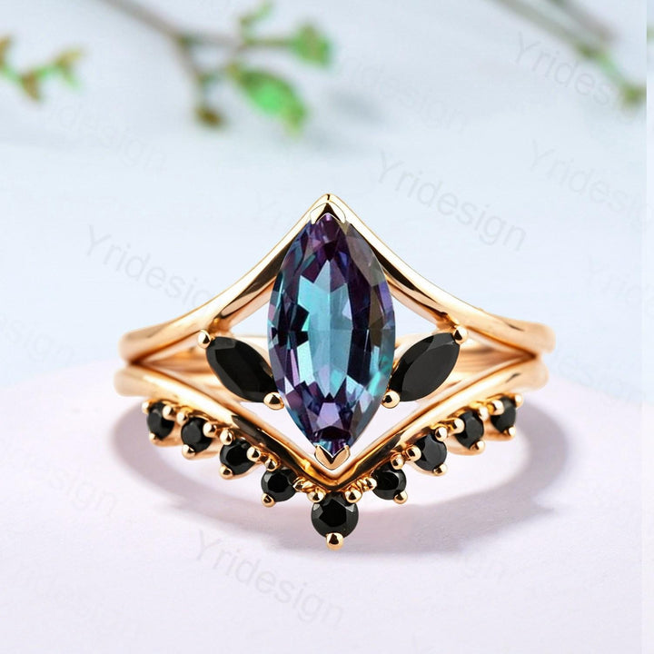 Marquise Alexandrite Engagement Ring Set, Black Spinel Accent, Vintage Style - PENFINE