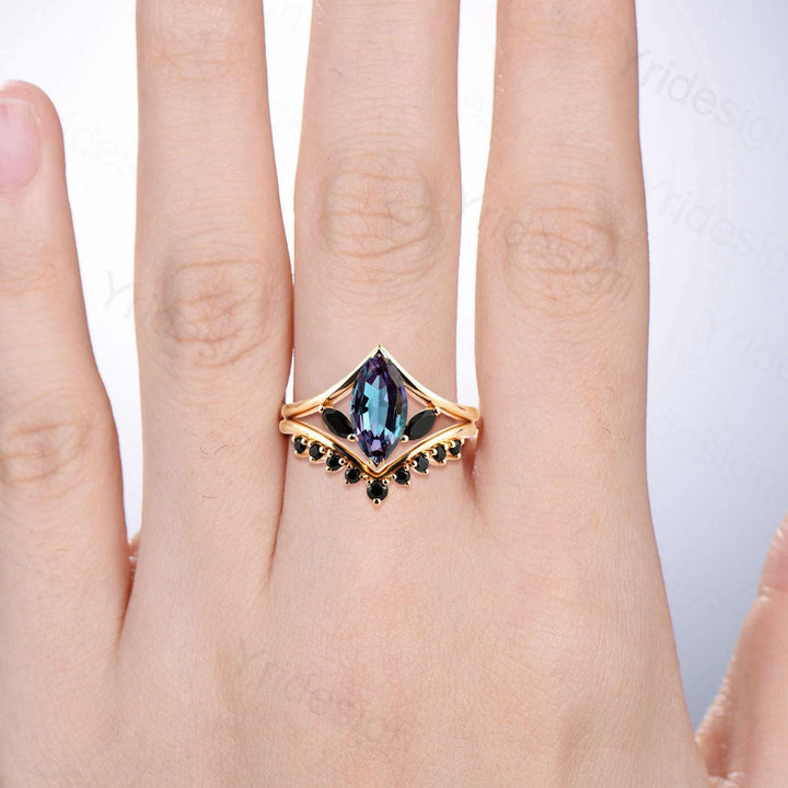 Marquise Alexandrite Engagement Ring Set, Black Spinel Accent, Vintage Style - PENFINE