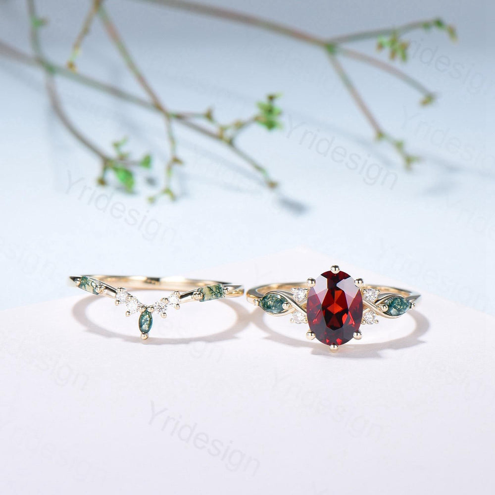 Vintage Oval Garnet Engagement Ring Set, Accent Marquise Moss Agate Yellow Gold Bridal Ring - PENFINE