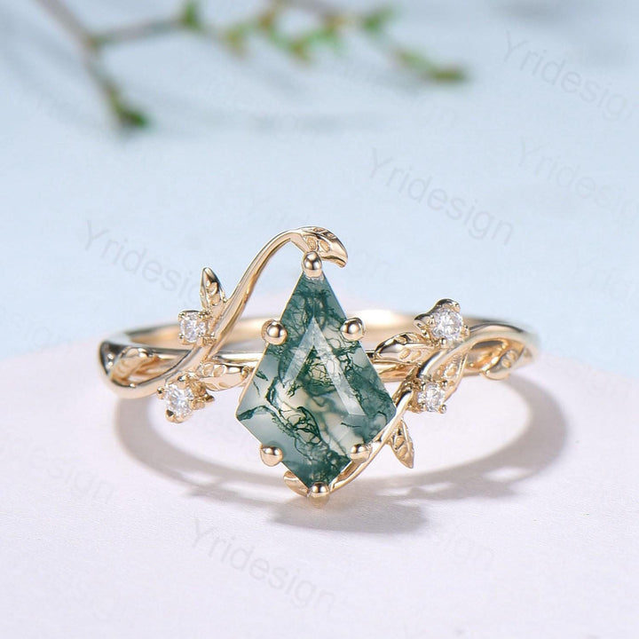 Willow Kite Cut Moss Agate Engagement Ring Set | Leaf Vine Alexandrite Bridal Set 2pcs - PENFINE
