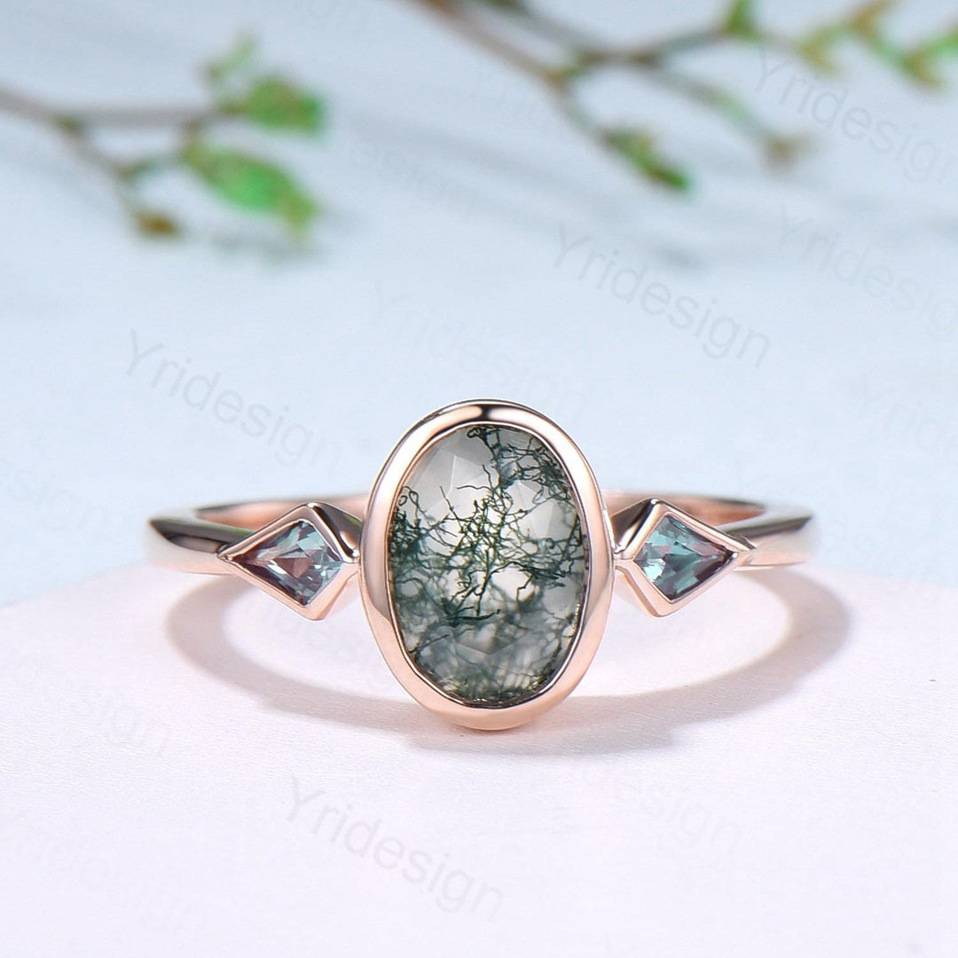 Oval Moss Agate Engagement Ring, Kite Alexandrite Accent, Bezel Set - PENFINE