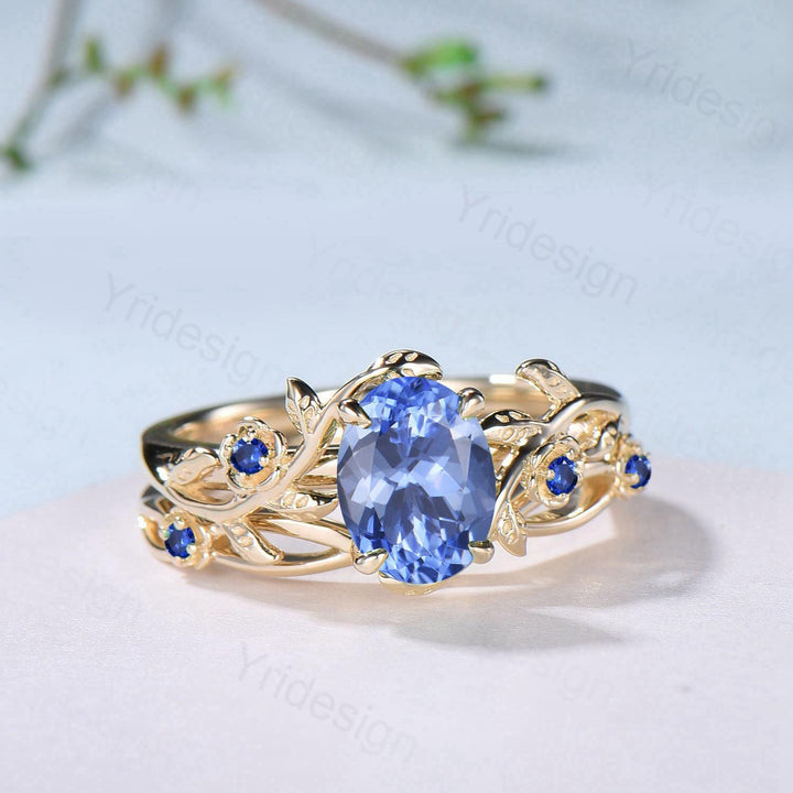 Floral Oval Natural Tanzanite Engagement Ring Set, Yellow Gold Nature Inspired Twig Vine Blue Sapphire Wedding Set - PENFINE