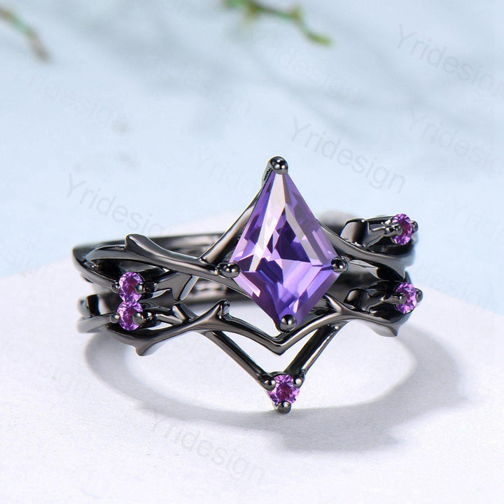 Vintage Kite Cut Purple Sapphire Engagement Ring Set, Black Gold Gothic Cluster Amethyst Bridal Set Art Deco Branch Vine Anniverry Ring - PENFINE