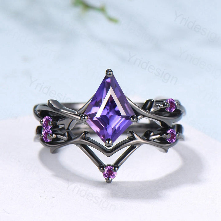 Vintage Kite Cut Purple Sapphire Engagement Ring Set, Black Gold Gothic Cluster Amethyst Bridal Set Art Deco Branch Vine Anniverry Ring - PENFINE