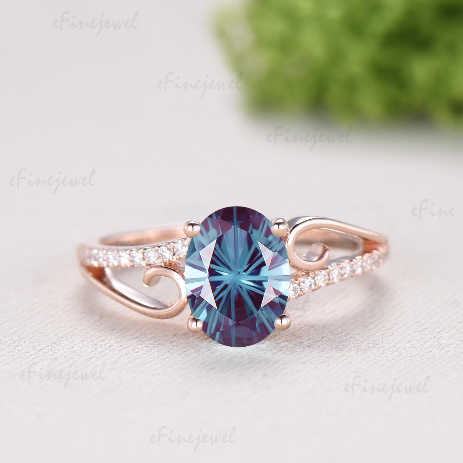 Retro Oval Cut Firework Cut Alexandrite Engagement Ring, 14K Rose Gold Color Change Stone Promise Ring - PENFINE