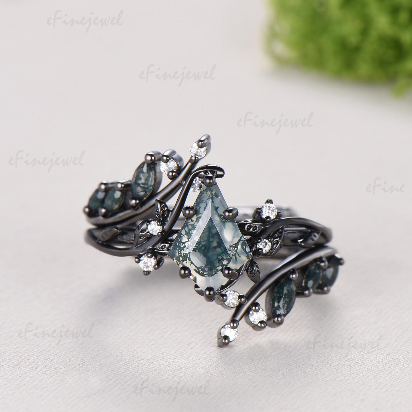Gothic Black Gold Wedding Ring Set, Kite Moss Agate Engagement Ring, Hexagon Alexandrite Band