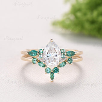 Vintage Pear Shaped Lab Grown Diamond&Moissanite Engagement Ring Set, Art Deco Marquise Emerald Wedding Band, 14K Yellow Gold Bridal Set