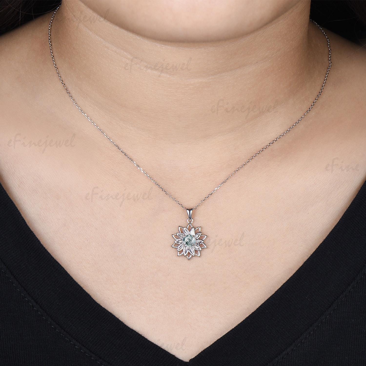 Vintage Sunflower Moss Agate Pendant Necklace, Spinner Design, Birthday Jewelry Gift