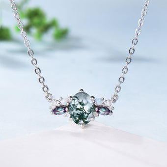 Vintage Moon Green Agate Pendant Necklace Unique Nature Inspired Moss Agate Pendant Alternative Cute Alexandrite Opal Necklace For Women - PENFINE