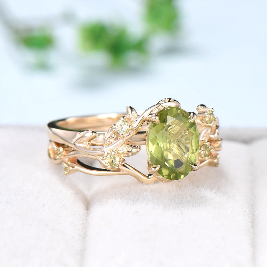 Vintage peridot wedding ring set Leaf twig engagement ring set Art
