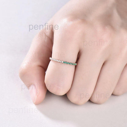 emerald and diamond wedding ring