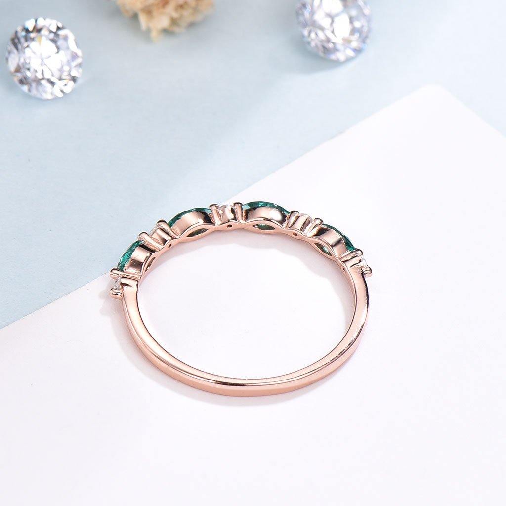 emerald ring