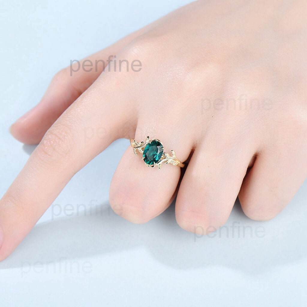  Leaf Flower Emerald Engagement Ring 