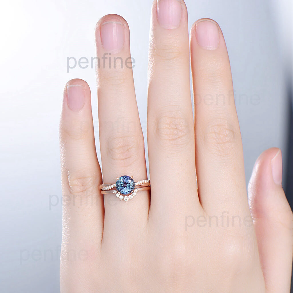 7mm round split shank Alexandrite engagement ring set 14k rose gold curved moissanite ring 2pcs Lab treated Alexandrite wedding bridal set - PENFINE